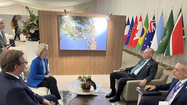 Cumhurbaşkanı Erdoğan'dan G20 Liderler Zirvesi'nde temaslar