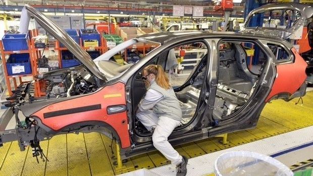 Otomotiv üretimi 2023'te 1,5 milyona dayandı