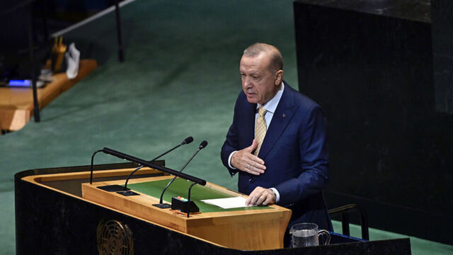 Cumhurbaşkanı Erdoğan: Sesi kısılmak istenen Filistin için buradayım