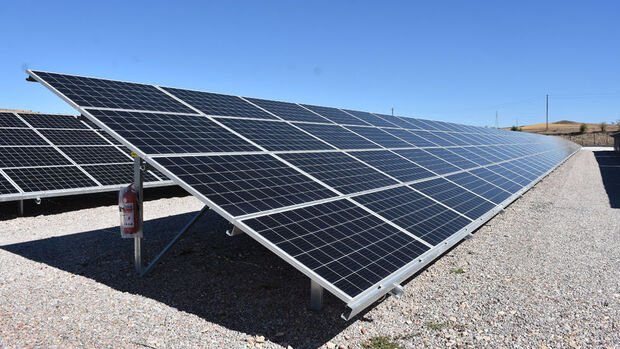 Güneş ve rüzgar elektrik üretiminde nükleeri geçti