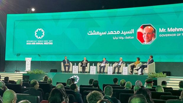 Bakan Şimşek, Asya Altyapı Yatırım Bankası'nın yıllık toplantısına katıldı