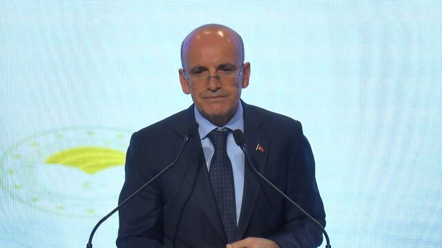 Bakan Şimşek: 2026'da vergi ve harç artışlarını, yeniden değerleme oranının altında belirleyeceğiz