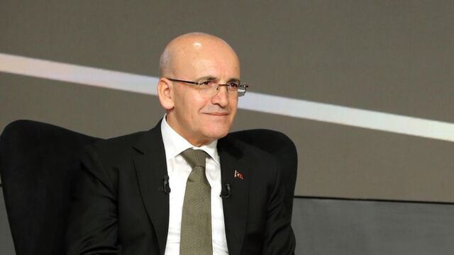 Bakan Şimşek: 2025'te sağladığımız kaynak tutarı 7 milyar dolara ulaştı